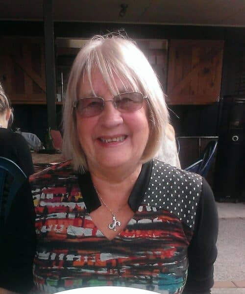 Rosemary  Hutchings